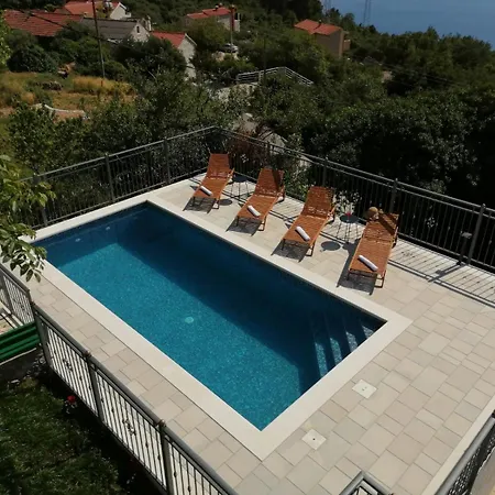 Maslina, Gornje - Makarska
